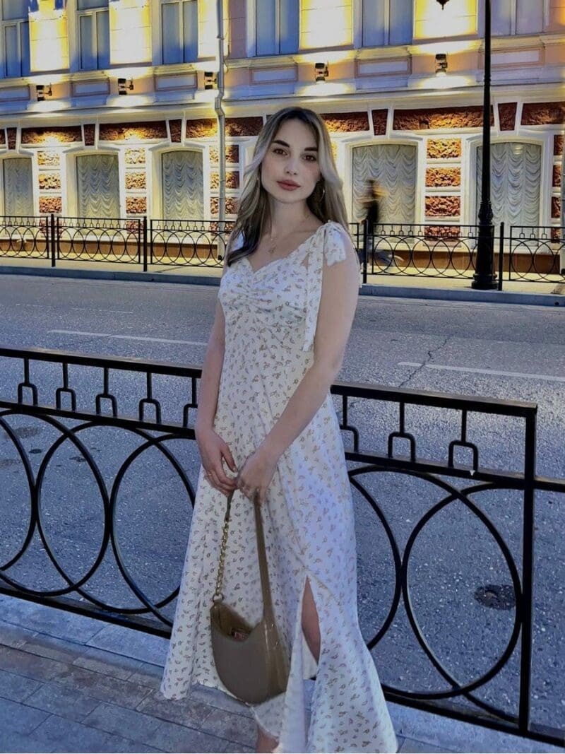 Robe Bohème Blanche Fendue
