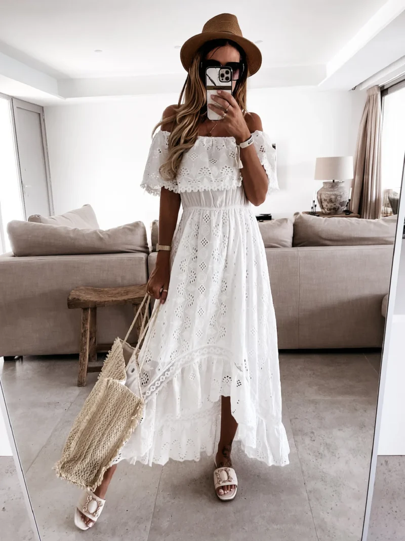 robe blanche bohème broderie anglaise
