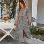 robe boheme vintage noire à fleurs