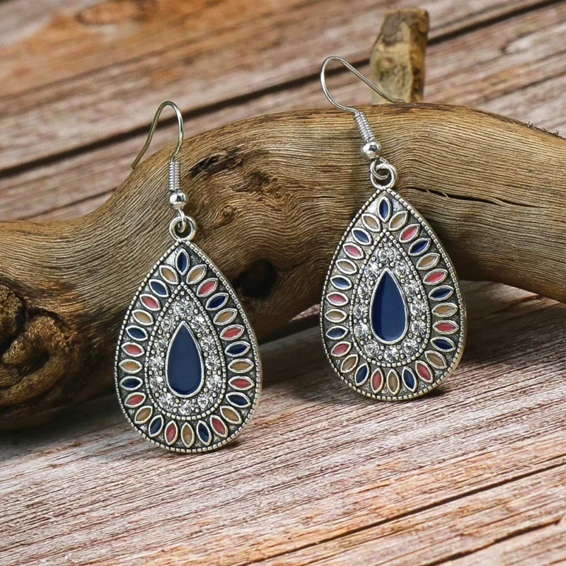 boucle d'oreille bohème ethnique